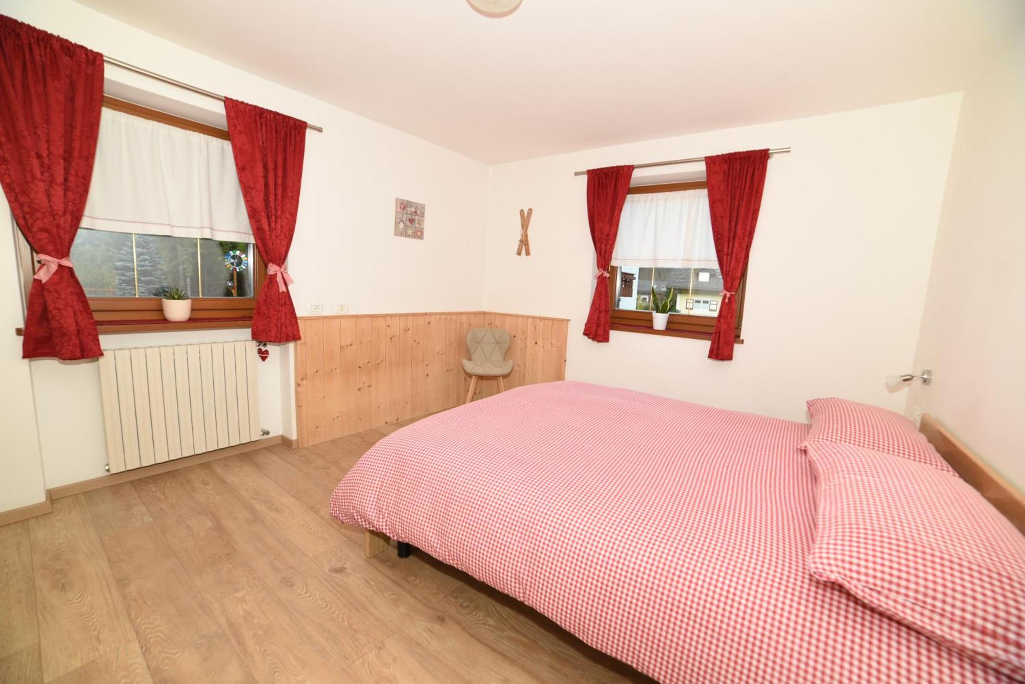 Appartement Cesa Mandi E Miky à Canazei Extérieur photo